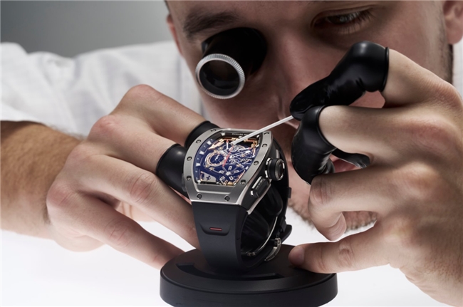 我的关键词 腕间藏赛道！RICHARD MILLE理查米尔打造可佩戴的速度传奇  论坛大厅 134919zs7lv7f0103l3ffk